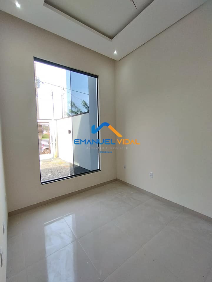 Casa à venda com 2 quartos, 125m² - Foto 4