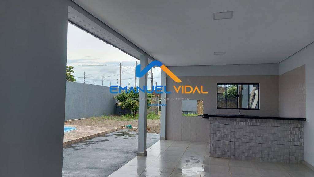 Casa à venda com 2 quartos, 360m² - Foto 3