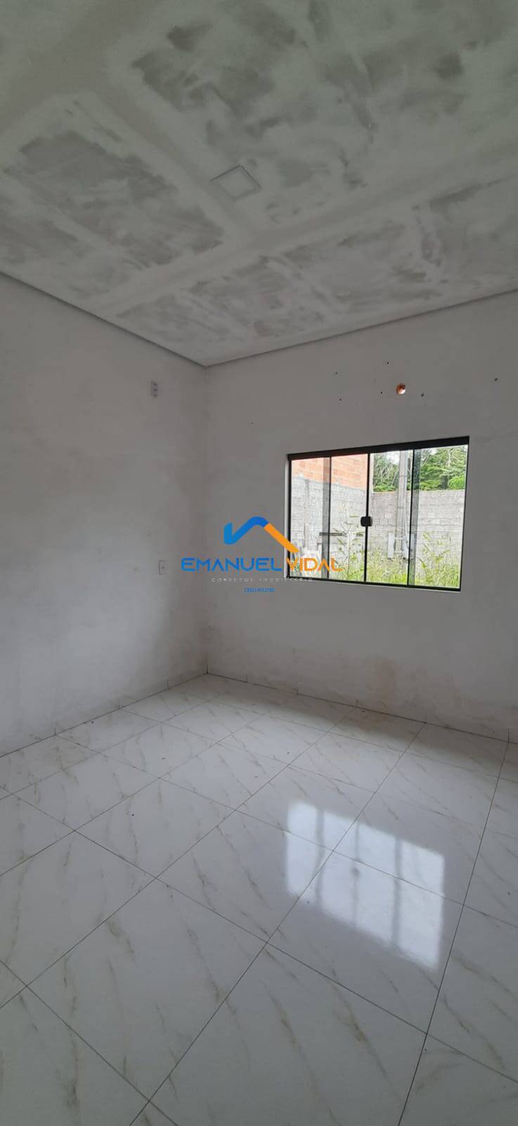 Casa à venda com 2 quartos, 250m² - Foto 2